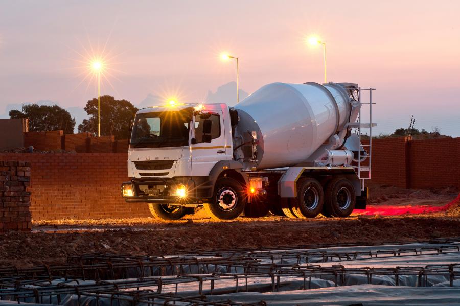  Mitsubishi Fuso FJ 26-280C Mixer 2017 года  (ZA) (фото 3 из 5)